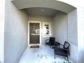 Building Photo - 7025 Grand Elm Dr