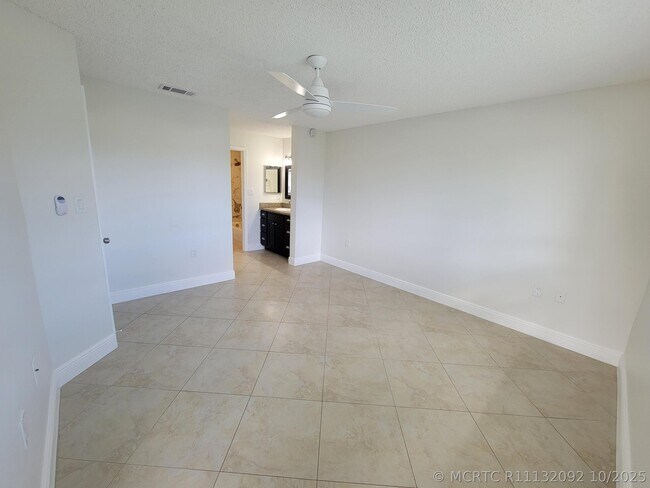 Foto del edificio - 4208 Glenmoor Dr
