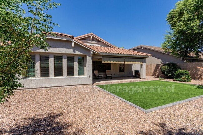 Foto del edificio - 2611 E Ridge Creek Rd