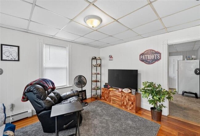 Foto del edificio - 291 Pontiac Ave