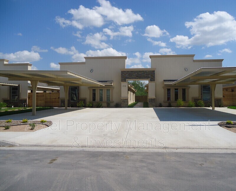 1715 W Smith Dr Unit 3, Pharr, TX 78577 Condo for Rent in Pharr, TX