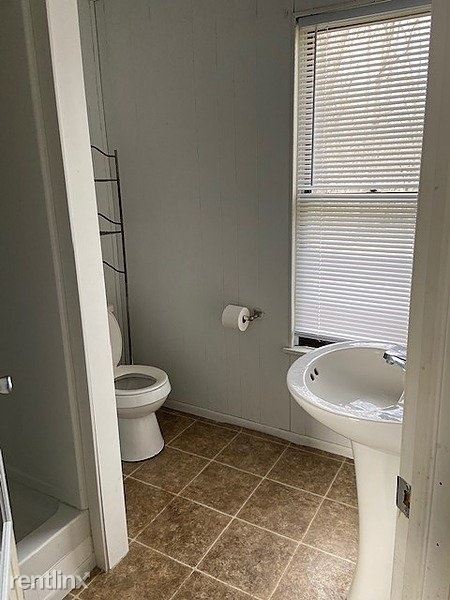 Foto del edificio - 1 br, 1 bath House - 28 Francis Street