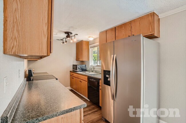 Foto del edificio - 9519 NW 27th Ave