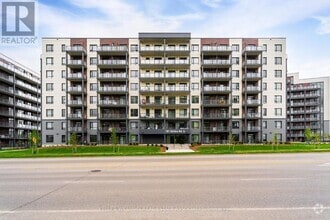 Building Photo - 181-181 Elmira Rd S