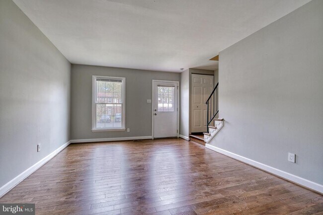 Foto del edificio - 8524 Gradien Dr