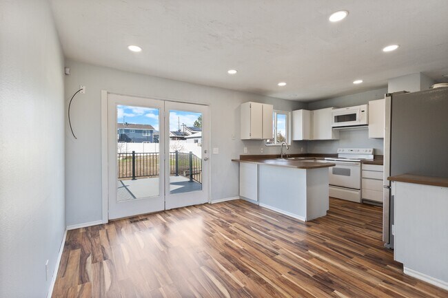 Foto del edificio - 5436 S 5930 W