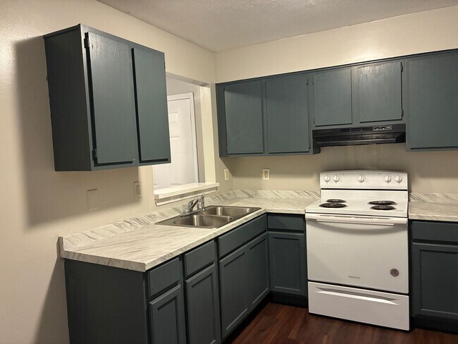 Foto del edificio - 2702 W Kentucky St