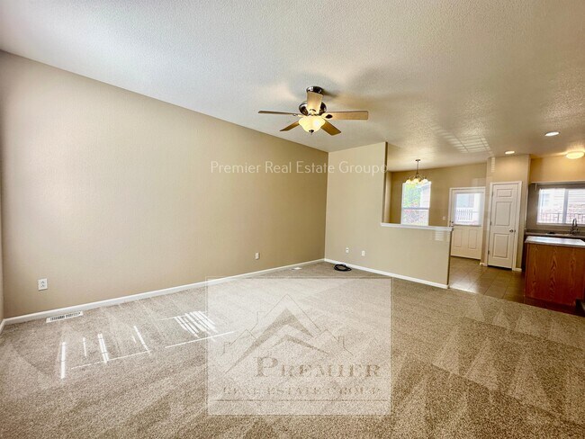 Foto del edificio - 7932 Sandy Springs Point