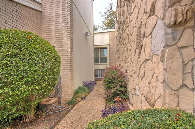 Foto del edificio - 2933 Country Pl Cir