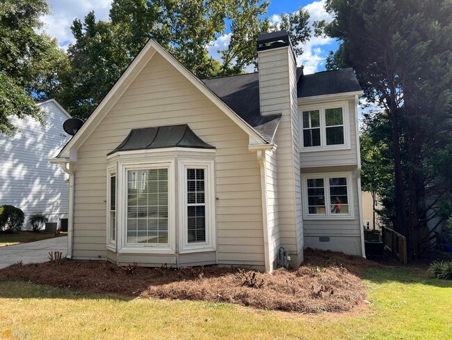 Building Photo - 1085 Club Trace NE