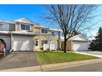 Primary Photo - SPACIOUS TOWNHOME FOR RENT IN WOODBURY