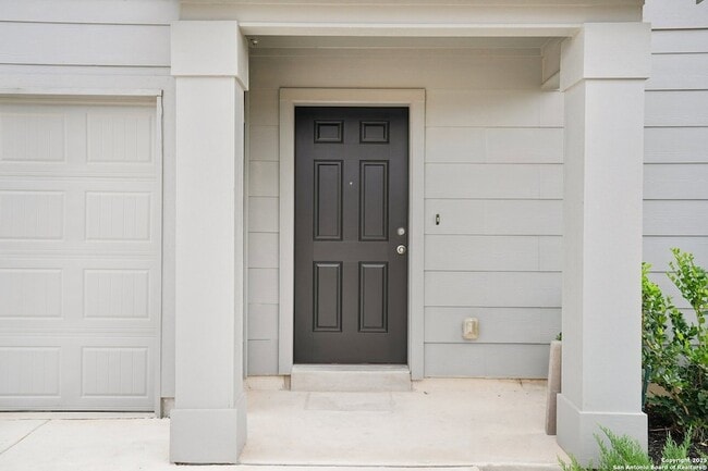 Building Photo - 1154 Barn Swallow Wy