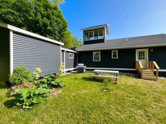 Unit 1 backyard - 6023 Barnhart Rd