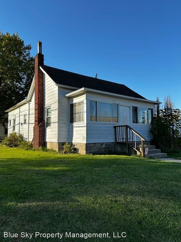 Foto principal - 4 br, 1 bath House - 1101 W 10th St