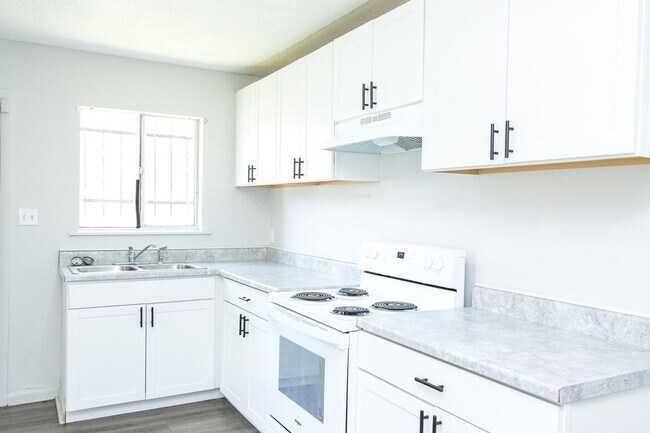 Foto del edificio - 1132 N Hickory Street