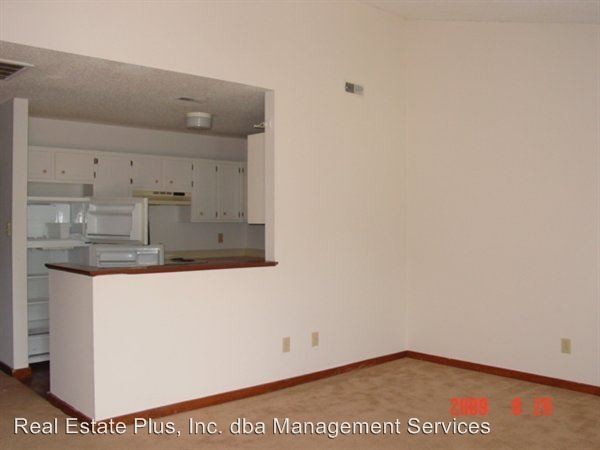 Building Photo - 2 br, 1 bath House - 26 A Masters Court