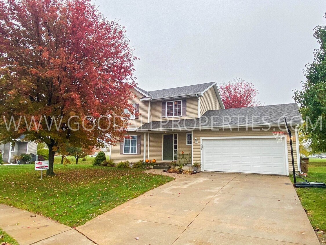 4 Bedroom 2.5 Bath home in Grimes House Rental in Grimes, IA