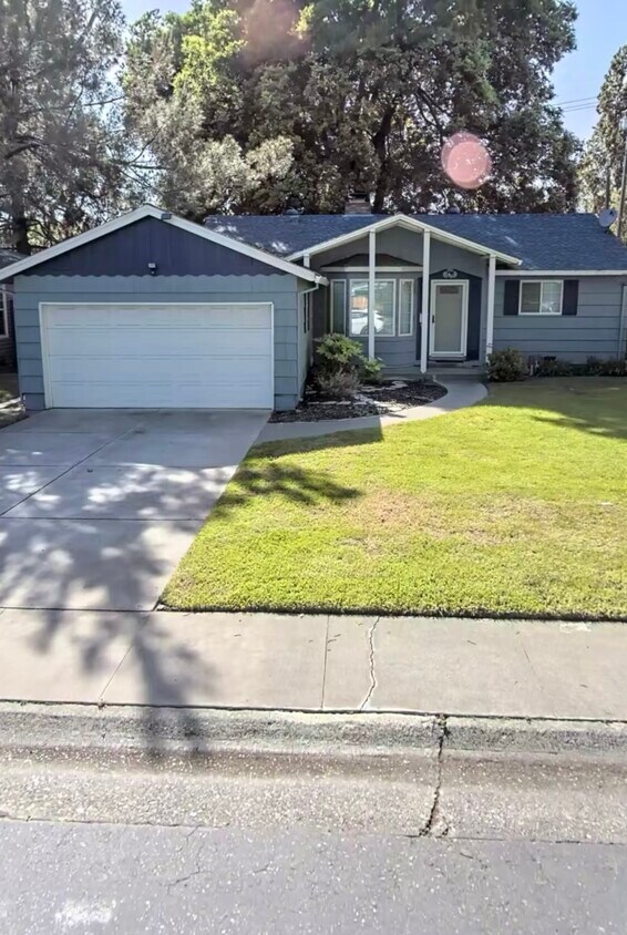 Photo - 723-711 11th St (West Sacramento, CA)