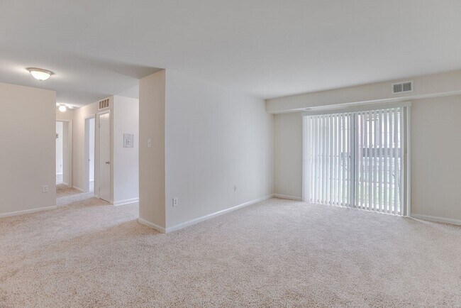 Building Photo - 229 43rd Rd NE