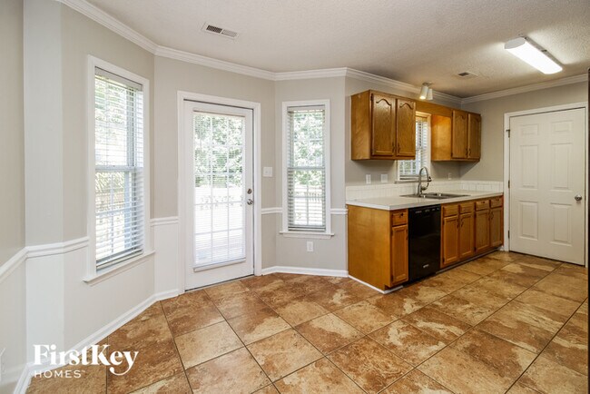 Building Photo - 1823 Camden Forest Dr