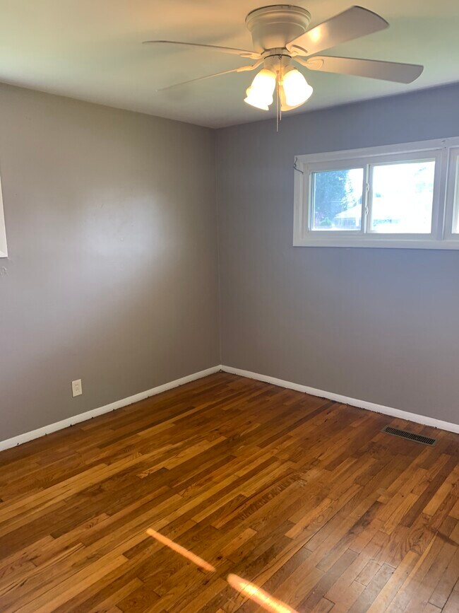 Foto del edificio - 3000 Shoreham Ln