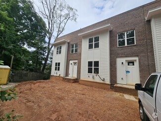 Building Photo - 3809 Lands End Ct