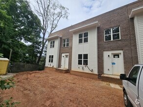 Building Photo - 3809 Lands End Ct