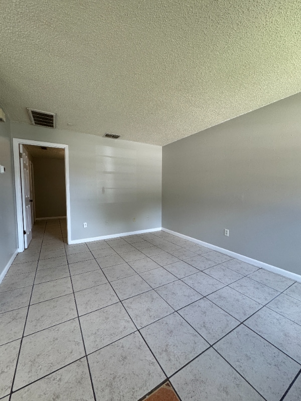 Building Photo - 3020 Allred Dr