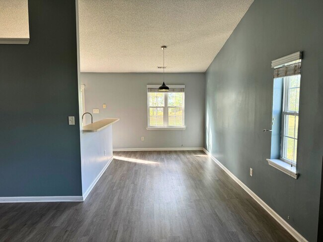 Foto del edificio - 216 Snowden Court, Richlands, NC 28574