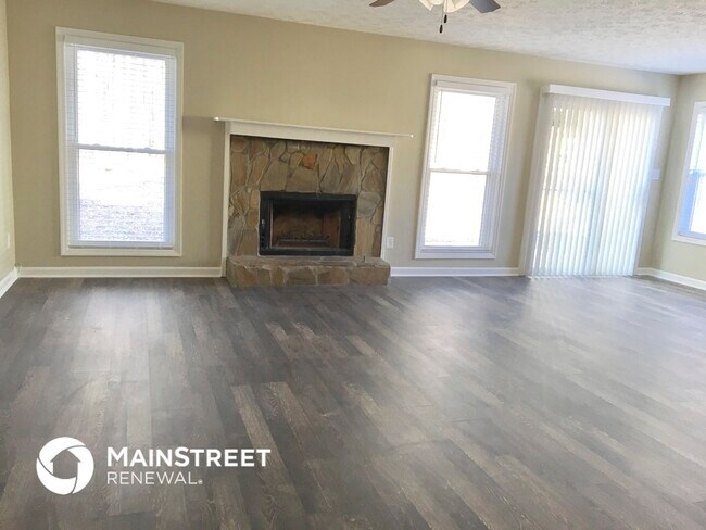 Foto del edificio - 5824 Stonehaven Dr NW