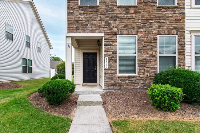 Foto del edificio - 4490 Middletown Dr