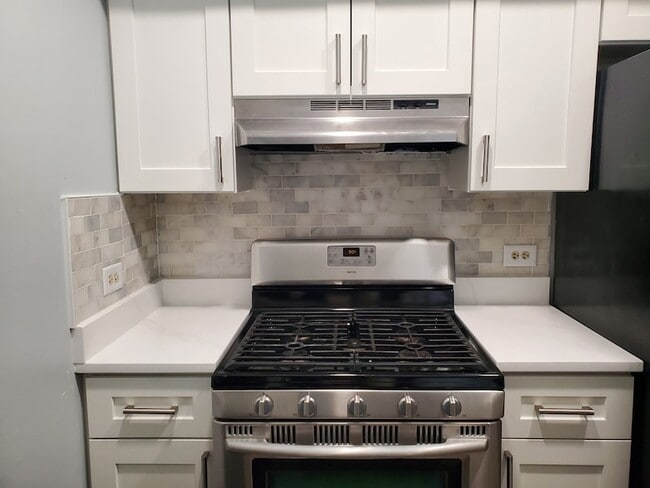 Foto del edificio - 1122 Regency Dr