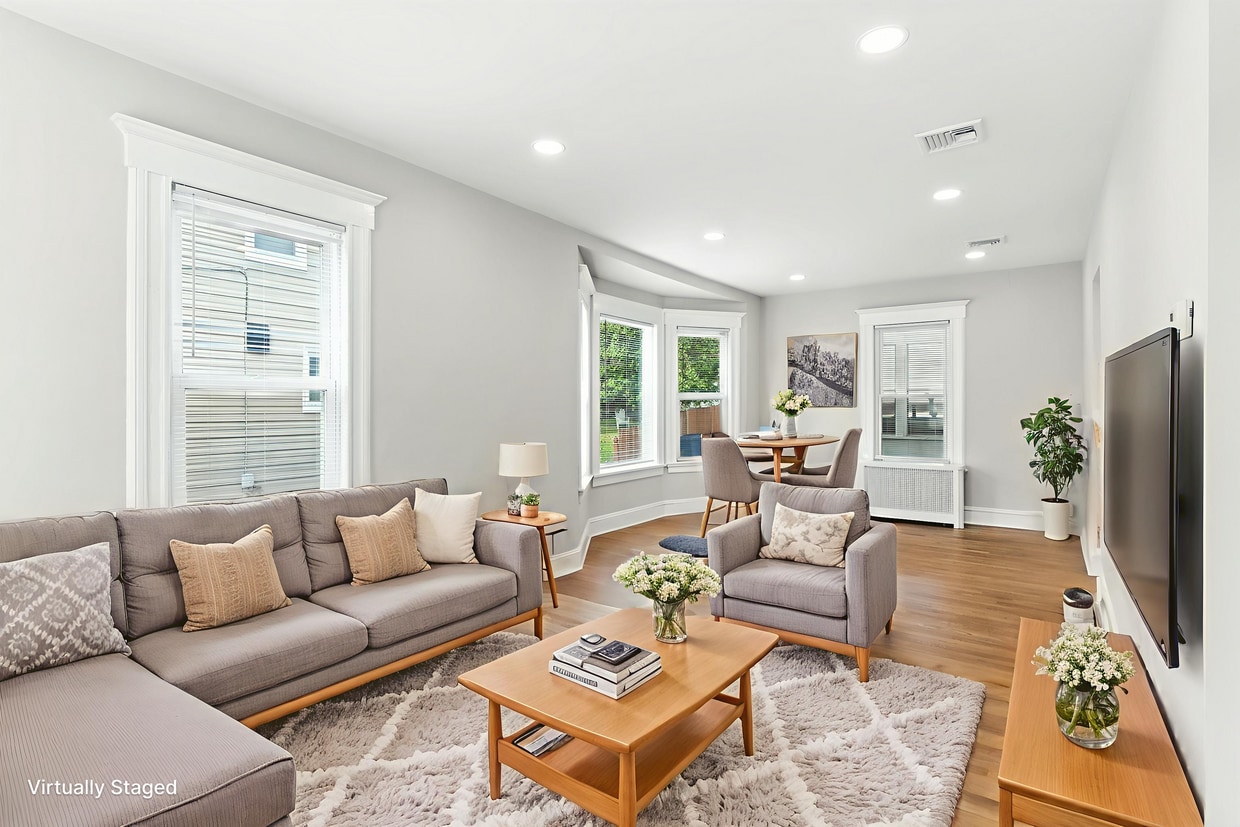 Foto principal - 45 Oakridge Rd