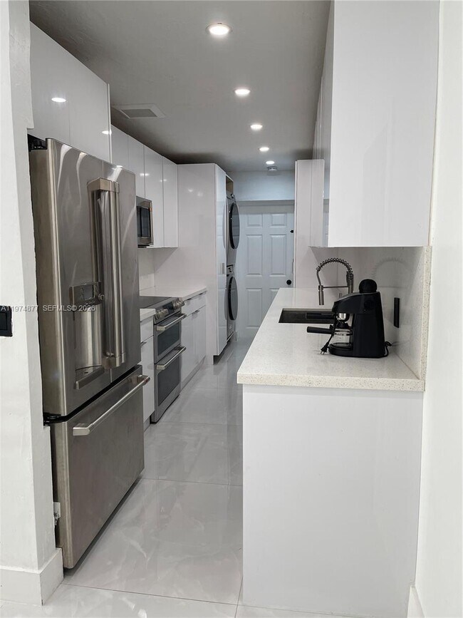 Foto del edificio - 1791 SW 3rd St