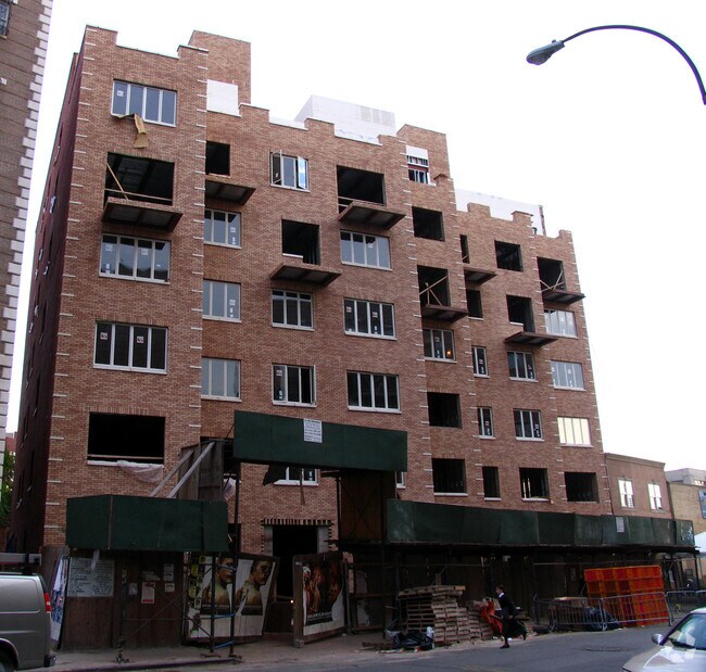 Foto del edificio - 461-463 Flushing Ave