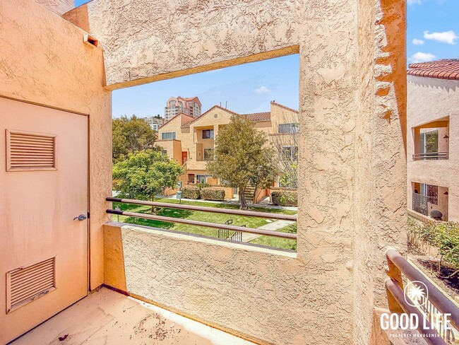 Building Photo - Spacious 2BD/2.5BA Home in UTC with Dual En-Suite Baths, Private Balcony & Resort-Style Amenities