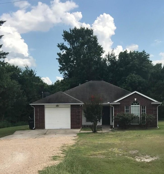 Building Photo - 1502 FM 1774
