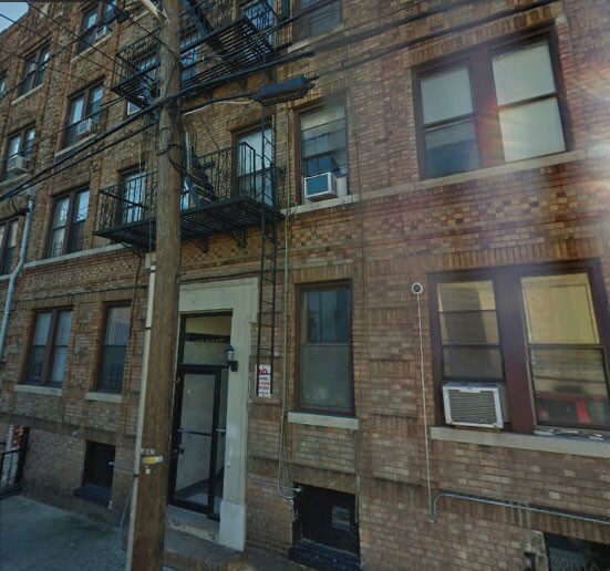 outside - 413 54th St