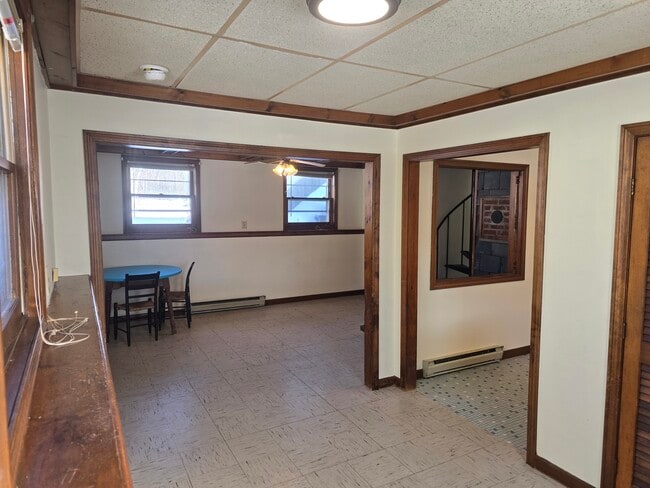 Building Photo - 96 E Broadway