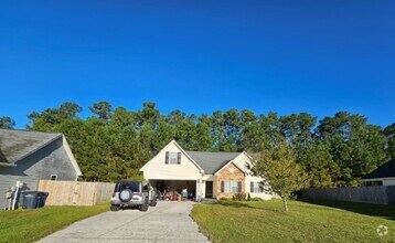 Building Photo - 2013 W T Whitehead Dr