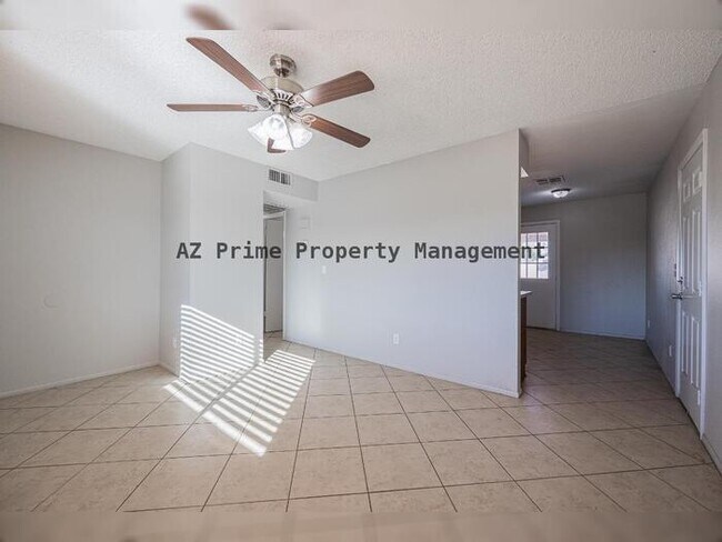 Building Photo - 3526 W Tulsa St