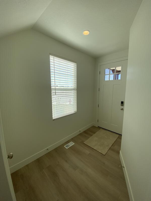 Building Photo - 531 N Hawks Rise Ln