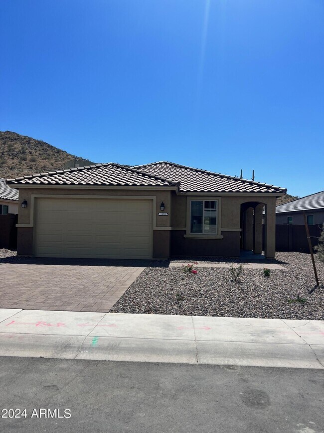Foto del edificio - 1339 Flintlock Dr