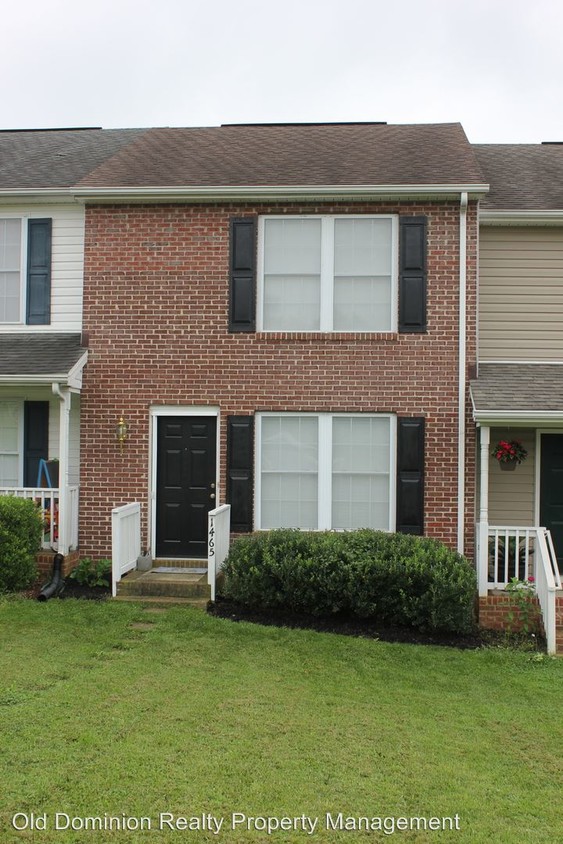 Primary Photo - 1465 Shenstone Dr