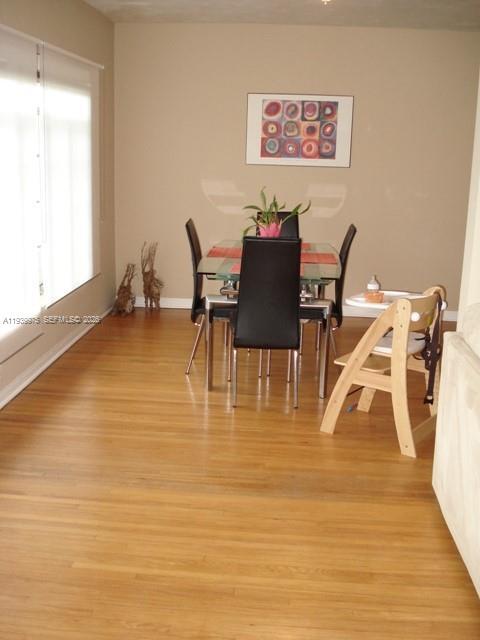 Foto del edificio - 509 Gerona Ave