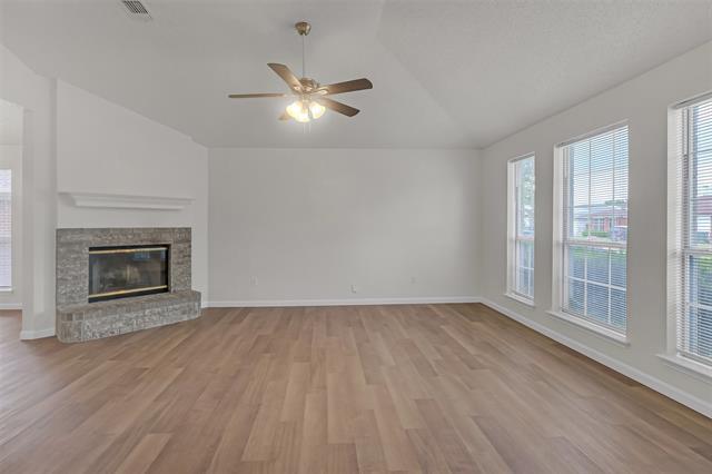 Foto del edificio - 6008 King William Dr