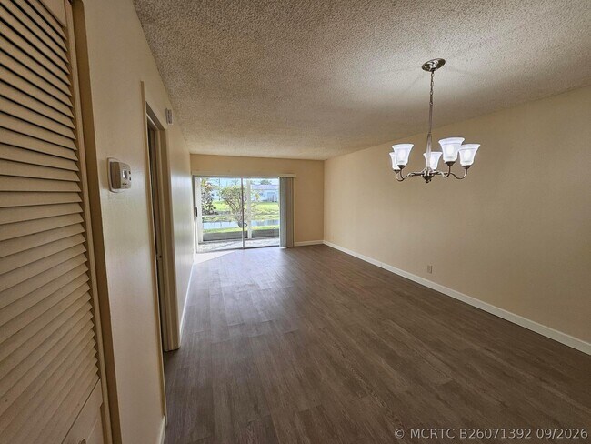 Foto del edificio - 2900 NW 46th Ave