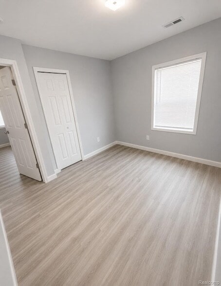 Building Photo - 27865 Brettonwoods St