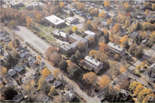Building Photo - Tupelo Dorm #1