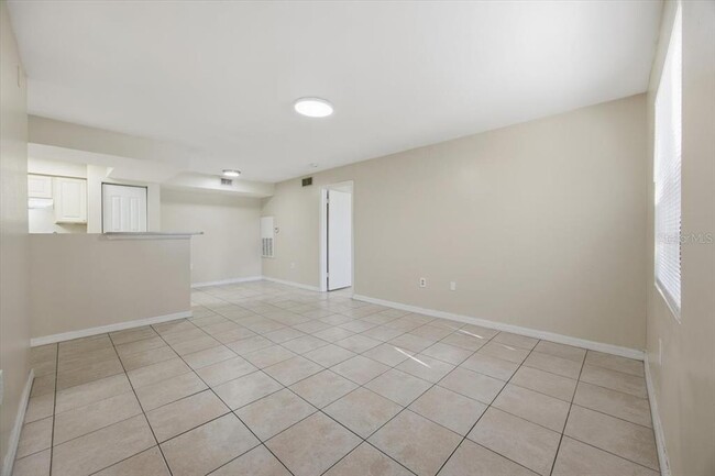 Building Photo - 3020 Parkway Blvd